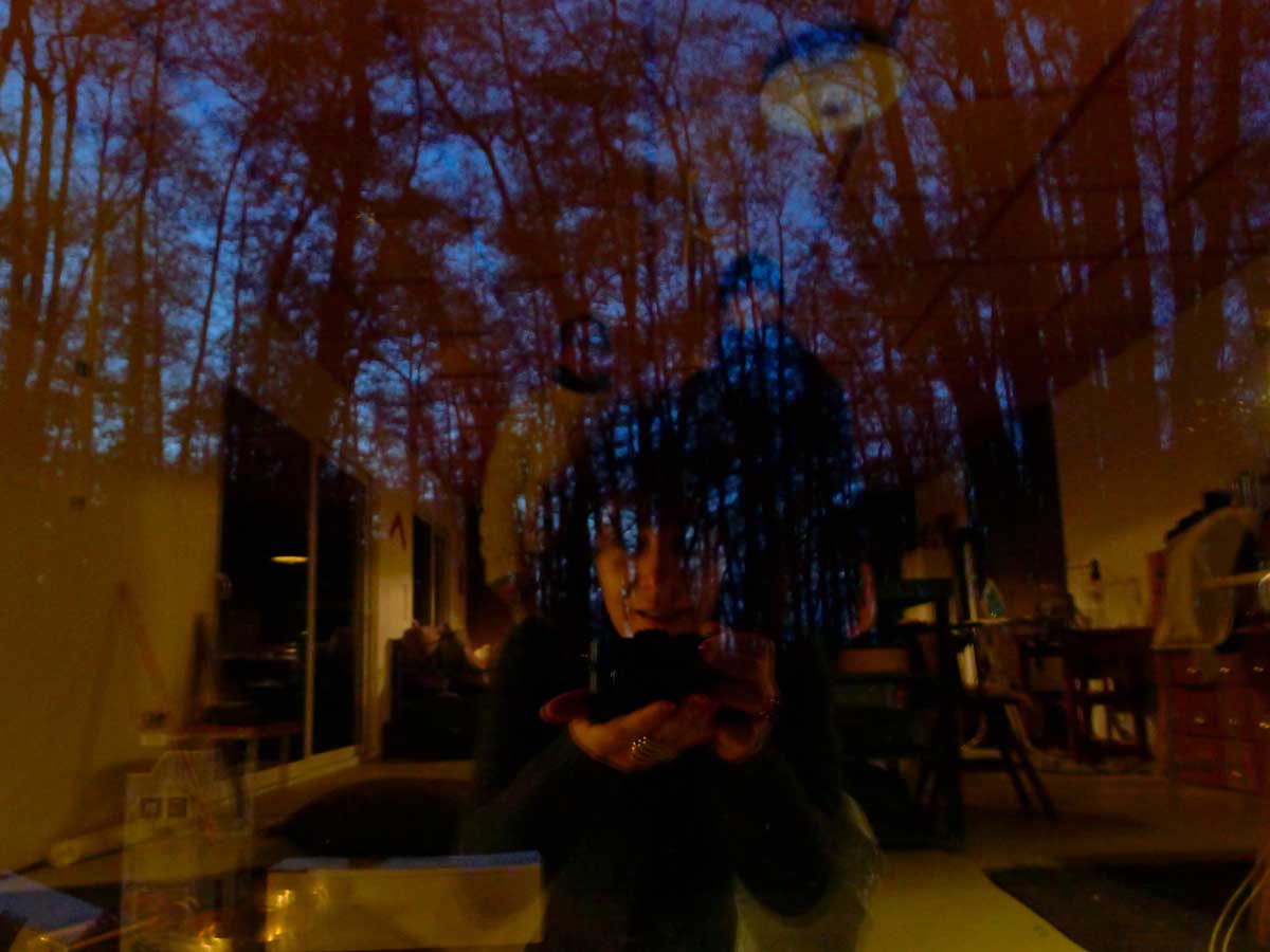 Blowinh hands band picture